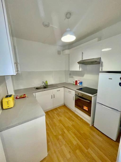 2 Bedroom Near Euston, King'S Cross Londra Esterno foto